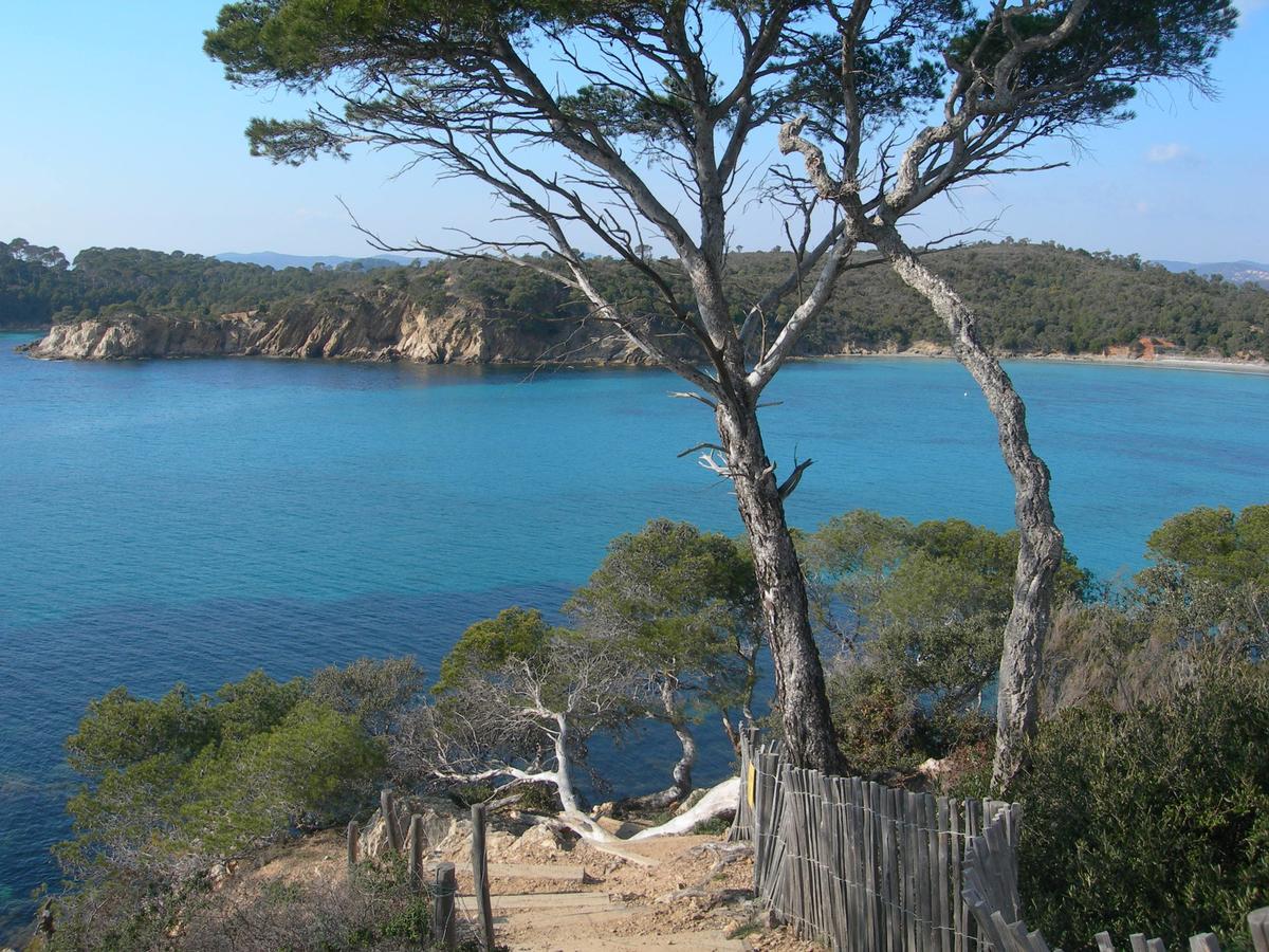Azureva La Londe Les Maures Ξενοδοχείο Εξωτερικό φωτογραφία